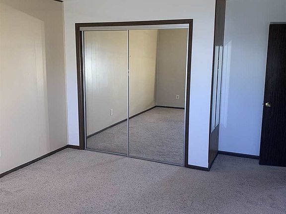 5th image of 1223 Downey St