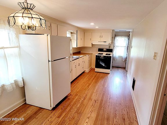 5th image of 2226 Mill Ln