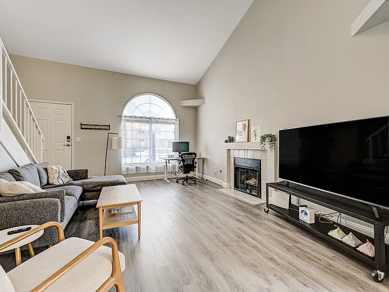 2808 Crystal Lantern Dr — Photo 2