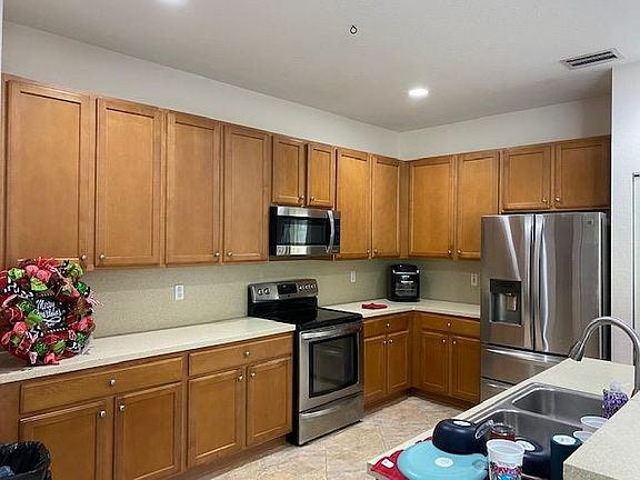 2nd image of 5039 Nautica Lake Cir