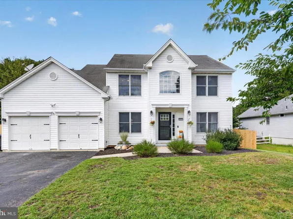 591 Pirate Ln, Manahawkin, NJ 08050