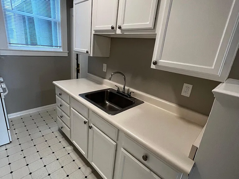 2380 Washington St #1 — Photo 16