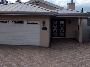 10513 Helendale Ave, Tujunga, CA 91042