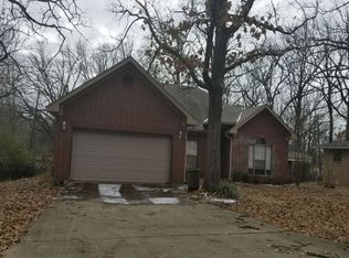 7801 Bonnie Brae Rd, Little Rock, AR 72227