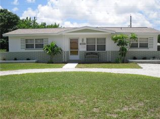 780 72nd Ave N, Saint Petersburg, FL 33702