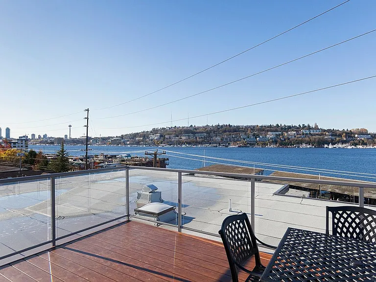 Minor Tower Apartments - Located in Eastlake — Photo 88
