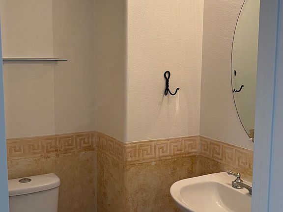 4th image of 5826 E Pinyon Pine Dr