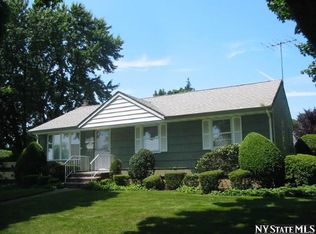 3857 Keily Dr, Seaford, NY 11783