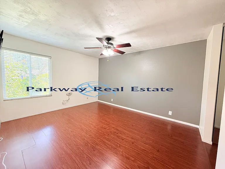 2252 Durasno Ln — Photo 10