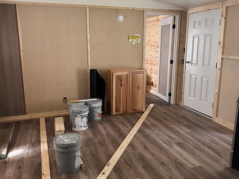 1058 Burge Dr — Photo 3