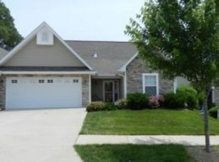 1535 S Arbor Ridge Ct, Bloomington, IN 47403