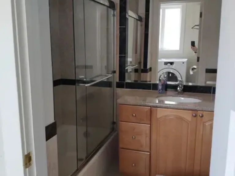 67 Willits St #202 — Photo 3