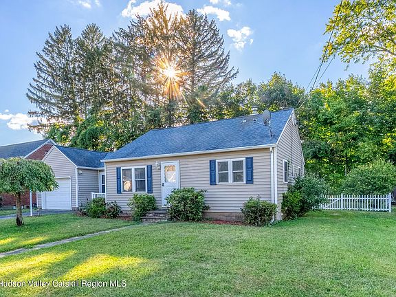 2nd image of 1033 Stoll Court