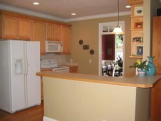 3rd image of 742 Noconia Pl