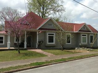 308 N College St, Paris, TN 38242