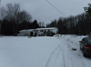 7194 E 72nd St, Chase, MI 49623