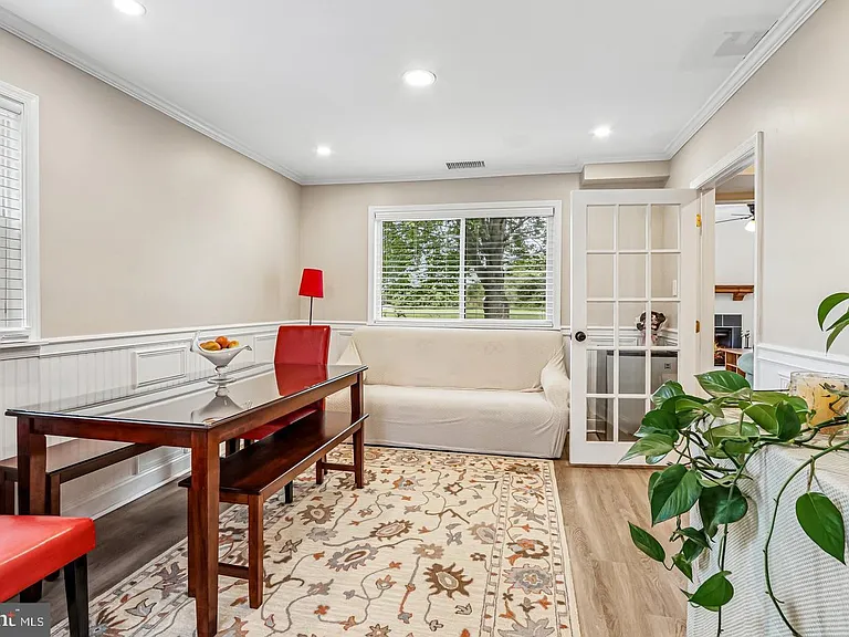 33 Hastings Ct — Photo 18