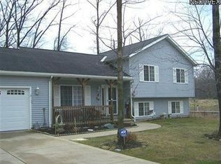 2131 W Ridgewood Dr, Parma, OH 44134