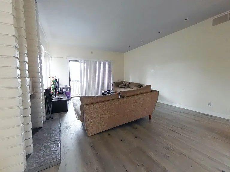 6663 Reservoir Ln — Photo 21