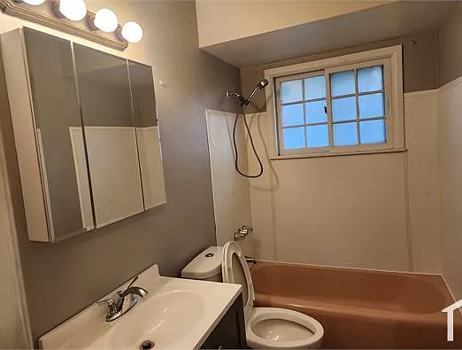 8623 W Fond Du Lac Ave #4 — Photo 3