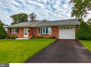 321 Northview Ave, Telford, PA 18969