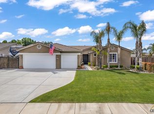5311 Challenger Ave, Bakersfield, CA 93312