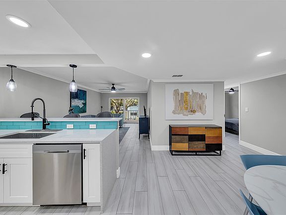 2nd image of 3000 NE 5th Terrace #215A