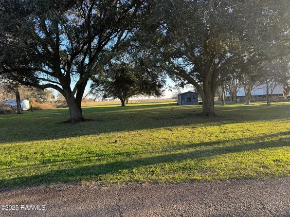 6103 Partridge Rd, Erath, LA 70533