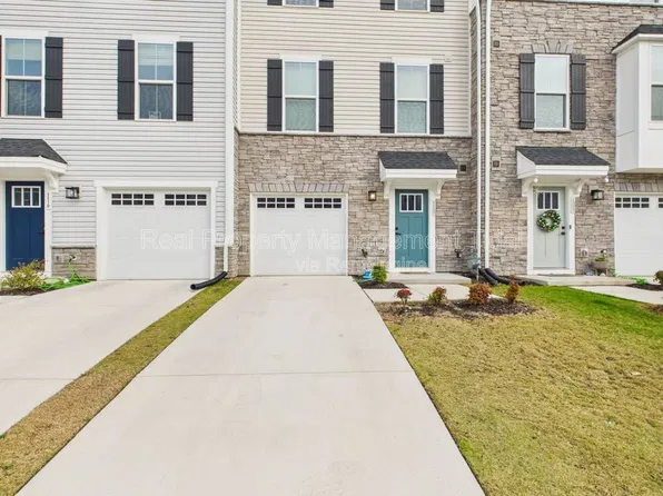 118 Pocosin Path, Poquoson, VA 23662