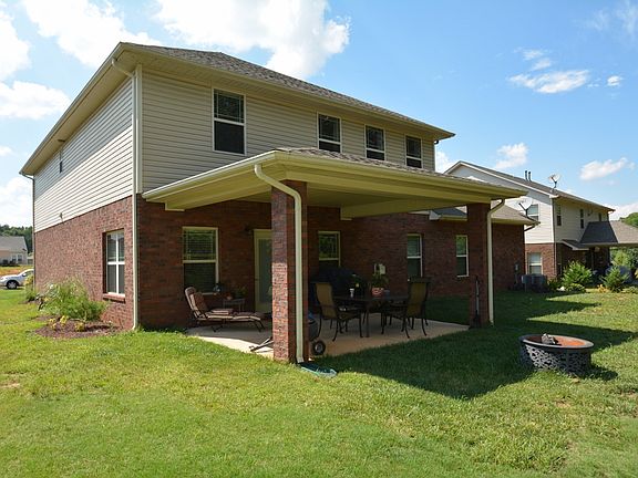 3rd image of 134 Jobe Dr