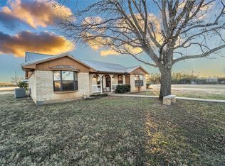 1607 E Elliott St, Breckenridge, TX 76424