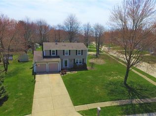 98 River Park Blvd, Munroe Falls, OH 44262