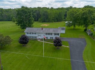 1747 Burgess Rd, Waterloo, NY 13165