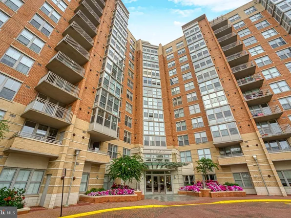 11800 Sunset Hills Rd Unit 727, Reston, VA 20190