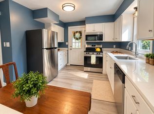 695 Calef Road, Manchester, NH 03103