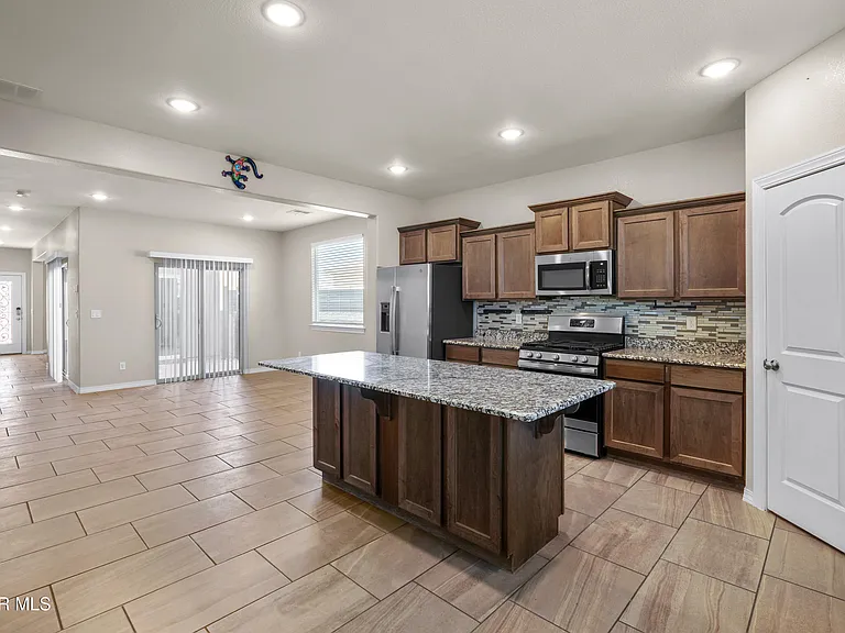 380 Canyon Vista Dr — Photo 16
