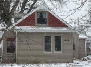 3506 Riverside Dr, Crystal Lake, IL 60014