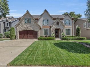 13923 Ash St, Overland Park, KS 66224