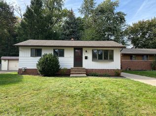 922 Colonel Dr, Cleveland, OH