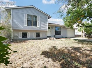 2950 Quincy Pl, Colorado Springs, CO 80916