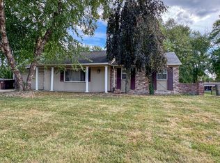 685 Hillview Dr, Cincinnati, OH 45245