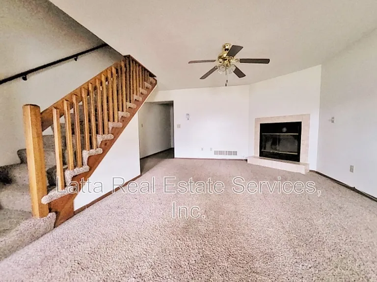 2104 SW 8th St #B — Photo 4