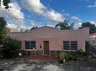 360 E 8th St, Hialeah, FL 33010