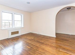 9132 195th St #6B, Hollis, NY 11423