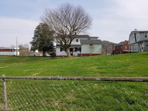 128 Coleman Ave, Clarksburg, WV 26301