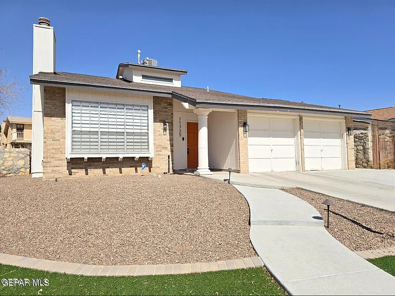 11725 Fred Perry Dr — Photo 2