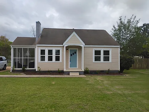313 23rd St Photo 1