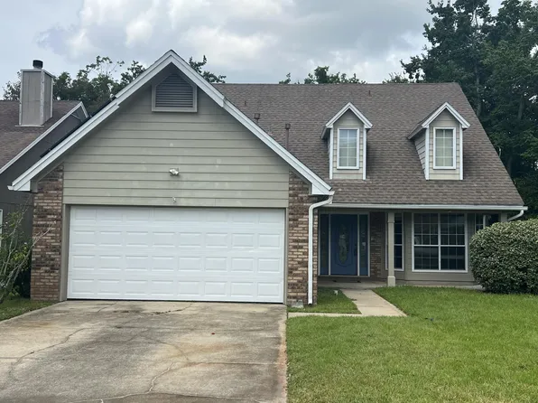 343 Brookwood Blvd, Mary Esther, FL 32569