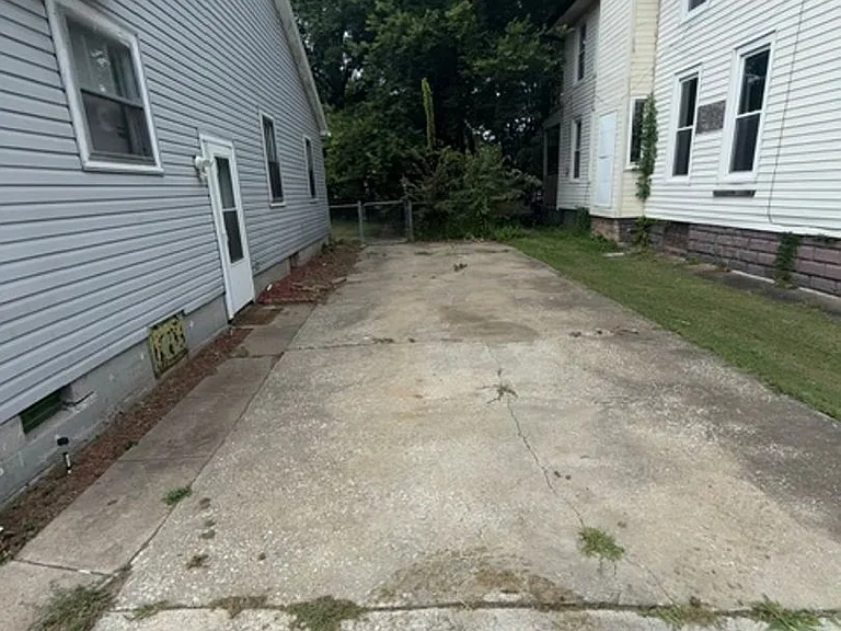 730 Bayard Park Dr — Photo 8