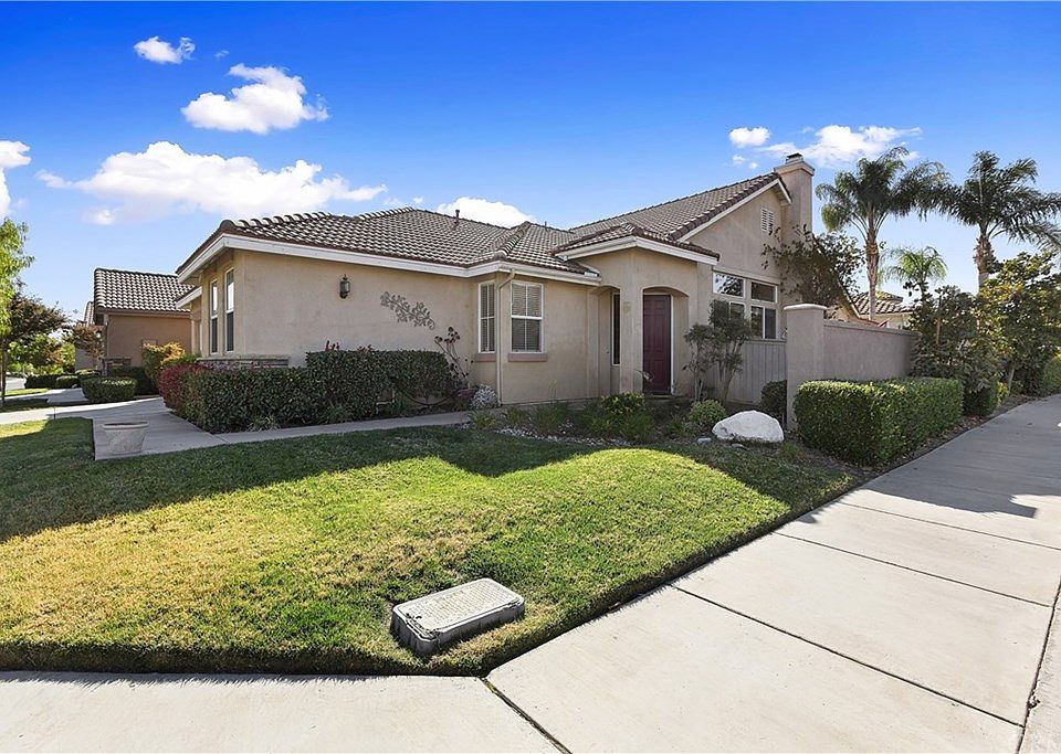 1st image of 29183 Hidden Lake Dr